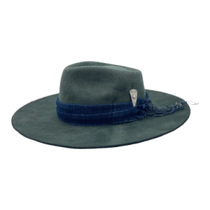 Distinctive Coypu Fur Felt Fedora Hat with Clean Crown